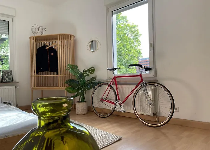 Апартаменты Splendid Stylish 3 Bedroom In Citycenter *
